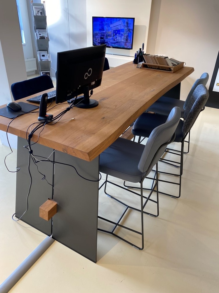 Bert Plantagie bartafel met korting